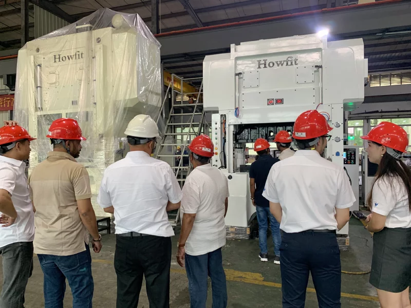 Southeast Asian Customers Visit Howfit High Speed Punching Machine